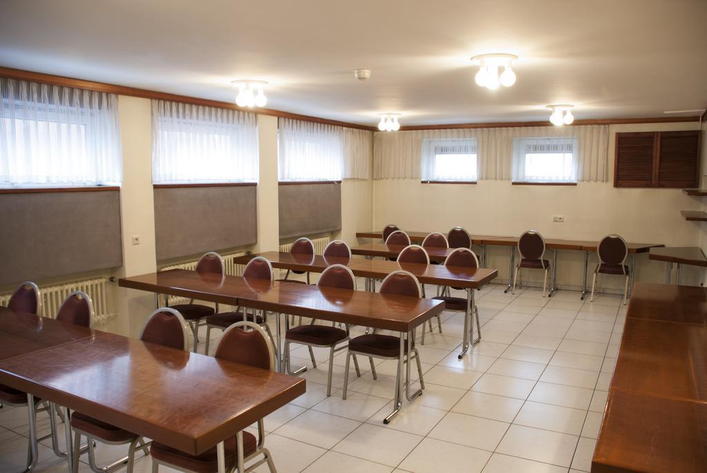 Hotel Excelsior Кассель Экстерьер фото